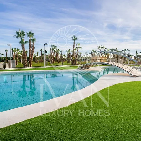 Casa Mural Ivan Luxury Homes 6ªplta Norte 1ªlinea Oropesa del Mar